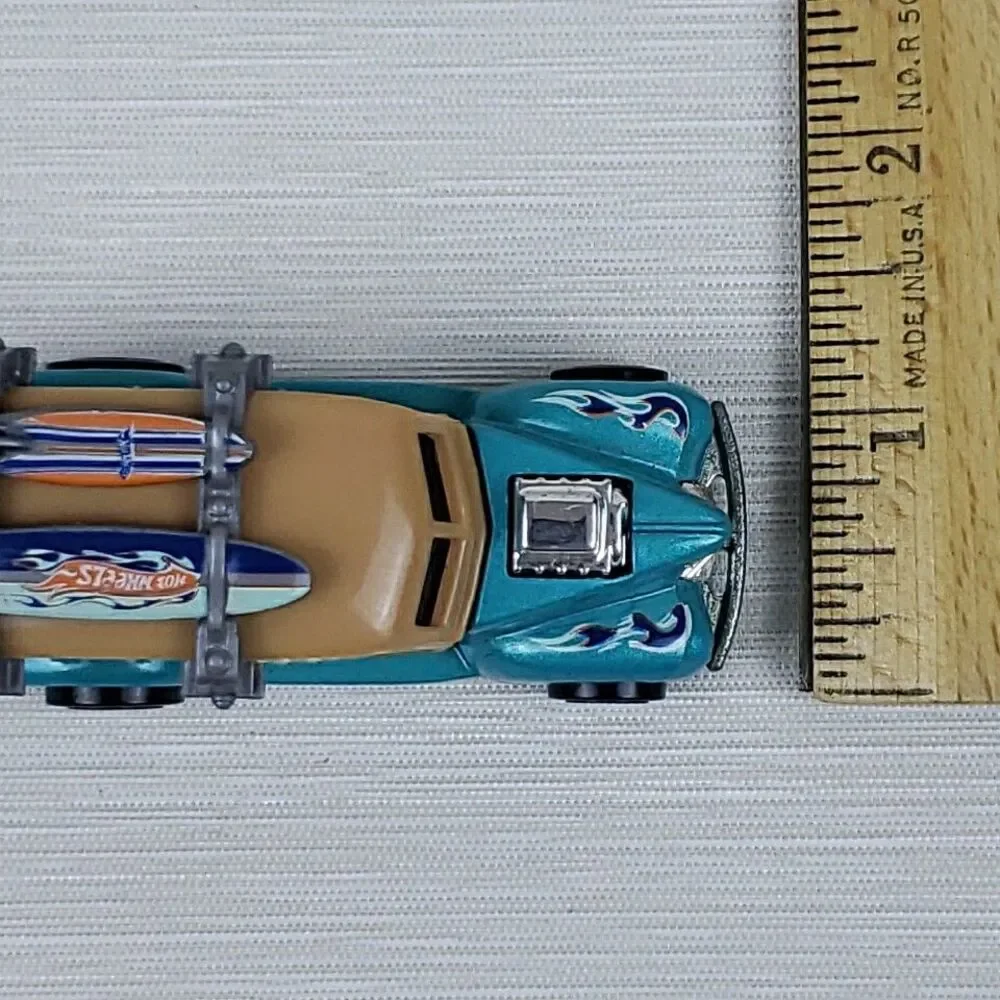 Mattel Hot Wheels 1979 FORD WOODIE W/ Surf Boards Woody Die Cast Car 2010 Toy